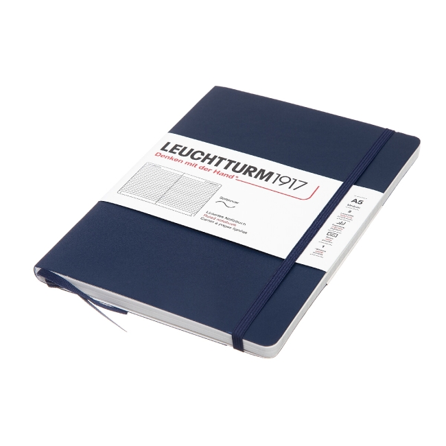 Блокнот Leuchtturm1917 Classic A5 (14.5x21см.) 80г/м2 - 123 стр. в линейку, мягкая обложка, цвет: Синий Неви