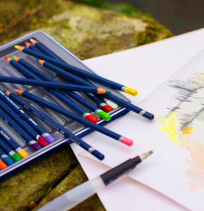 Набор акварельных карандашей Derwent Watercolour 12 цветов в кейсе купить в магазине товаров для рисования ArtCraft.Space с доставкой по РФ и СНГ