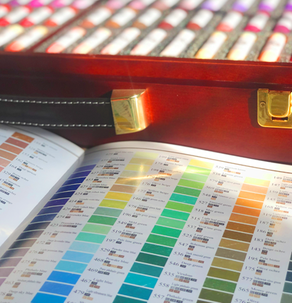 Пастель Mungyo Gallery Handmade Soft Pastel сухая круглая 200 цветов профессиональная в деревянном кейсе купить в художественном магазине ArtCraft.Space с доставкой по всему миру