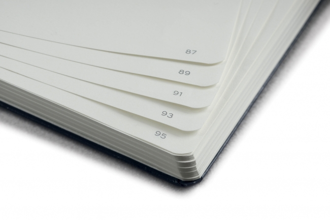 Блокнот Leuchtturm1917 Portrait Pocket A6 (9x15см.) 80г/м2 - 184 стр. в точку, твердая обложка, цвет: Пудровый