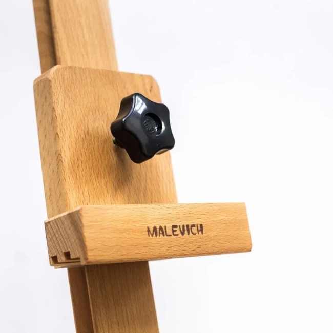 Студийный мольберт Малевичъ МЛ-27 для больших полотен на колесиках с поворотным механизмом купить в художественном магазине ArtCraft.Space с доставкой по РФ и СНГ Студийный мольберт Малевичъ МЛ-27 для больших полотен на колесиках с поворотным механизмом купить в художественном магазине ArtCraft.Space с доставкой по РФ и СНГ