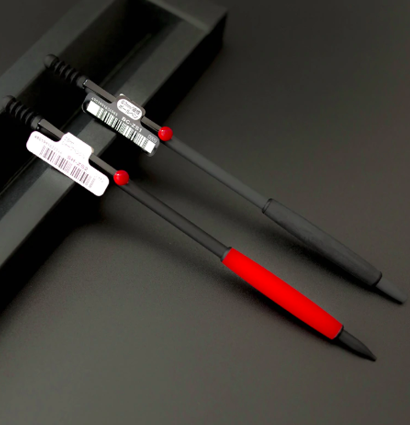 Механический карандаш Tombow ZOOM 707 (0.5 мм), черно-красный корпус купить в художественном магазине ArtCraft.Space с доставкой по РФ и СНГ