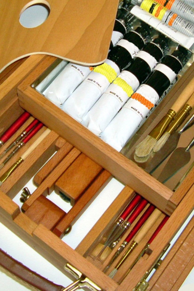 Этюдник полевой легкий с выдвижными ножками (60*35*18 см.), бук