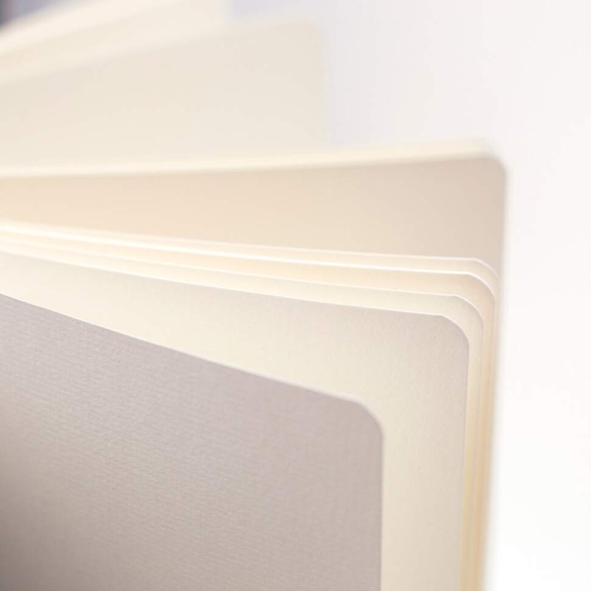 Скетчбук для акварели Waterfall Nature Малевичъ коричневый 19х19 см / 20 листов / 200 гм купить в магазине для художников ArtCraft.Space с доставкой по всему миру Скетчбук для акварели Waterfall Nature Малевичъ коричневый 19х19 см / 20 листов / 200 гм купить в магазине для художников ArtCraft.Space с доставкой по всему миру