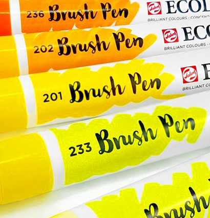 Акварельные маркеры Ecoline Brush Pen в наборе 5 Yellow (желтые) купить для акварельного скетчинга в магазине ArtCraft.Space с доставкой по РФ и СНГ