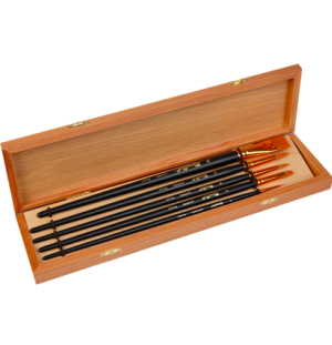 Набор кистей Roubloff №3 (синтетика круглые №1,4,6, плоск.№7,18) 5шт в дерев. шкатулке Набор кистей Roubloff №3 (синтетика круглые №1,4,6, плоск.№7,18) 5шт в дерев. шкатулке