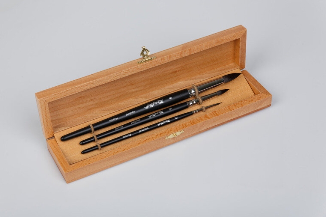 Набор кистей для рисования Roubloff №5 белка круглые 3 штуки в деревянной шкатулке купить в художественном магазине ArtCraft.Space с доставкой по РФ и СНГ