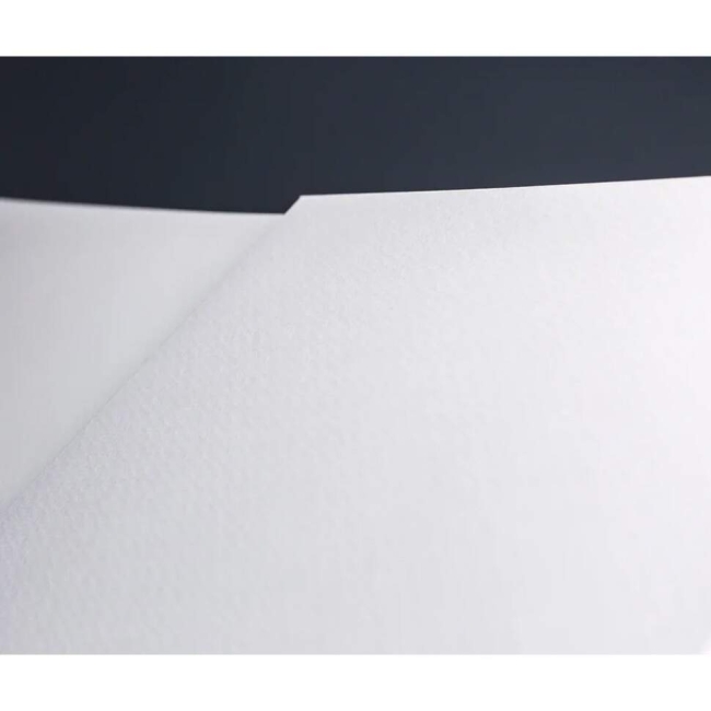 Бумага для акварели White Swan Малевичъ склейка 32х23 см / 20 листов / 200 гм купить в магазине для художников ArtCraft.Space с доставкой по всему миру