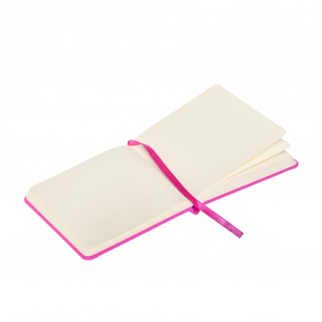 Блокнот для зарисовок Sketchmarker 140г/кв.м 12*12см 80л твердая обложка Неоновая фуксия Блокнот для зарисовок Sketchmarker 140г/кв.м 12*12см 80л твердая обложка Неоновая фуксия