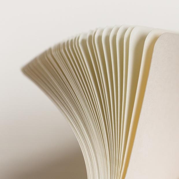 Блокнот Leuchtturm1917 Edition 120G A5 (14.5x21см.) 120г/м2 - 203 стр. нелинованный, твердая обложка, цвет: Синий Нордический Блокнот Leuchtturm1917 Edition 120G A5 (14.5x21см.) 120г/м2 - 203 стр. нелинованный, твердая обложка, цвет: Синий Нордический