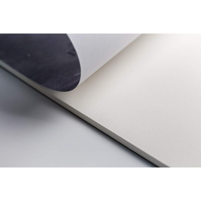 Бумага для акварели Waterfall Малевичъ склейка А4 / 20 листов / 200 гм купить в магазине для рисования ArtCraft.Space с доставкой по всему миру