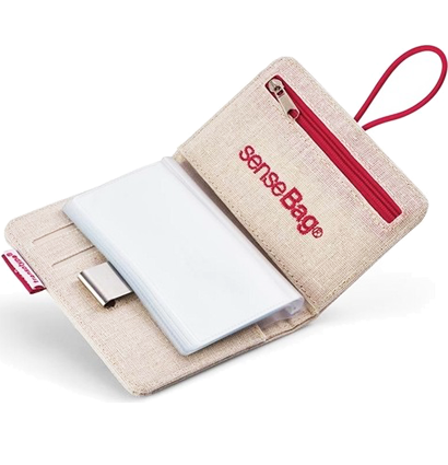 Визитница SenseBag с текстильной обложкой на 24 карточки бежевая купить в магазине ArtCraft.Space с доставкой по всему миру