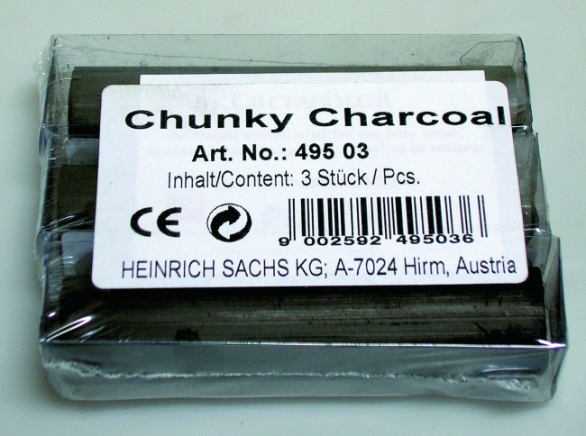 Большой угольный брусок цилиндрической формы, диаметр 18 мм, длина 80 мм, упакован в индивидуальную пластиковую упаковку