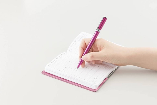 Ручка шариковая автоматическая Tombow ZOOM L105 City черная (корпус розовый, линия 0.7мм)ПОД ЗАКАЗ,