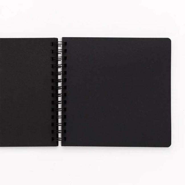 Скетчбук с чёрной бумагой Graf Art Total Black Малевичъ 19х19 см / 60 листов / 150 гм купить в магазине ArtCraft.Space с доставкой по всему миру Скетчбук с чёрной бумагой Graf Art Total Black Малевичъ 19х19 см / 60 листов / 150 гм купить в магазине ArtCraft.Space с доставкой по всему миру