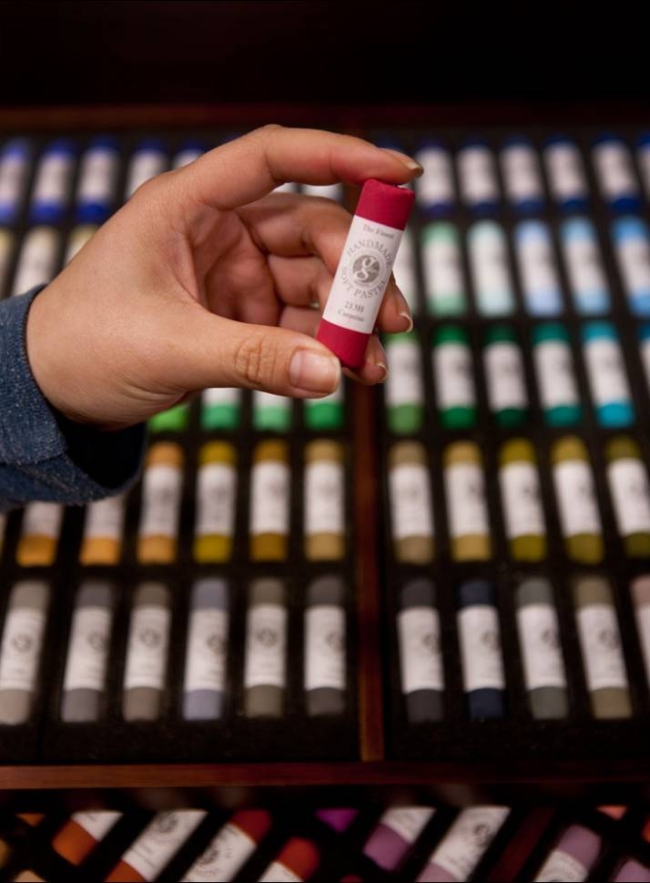 Пастель Mungyo Gallery Handmade Soft Pastel сухая круглая 100 цветов профессиональная в деревянном кейсе купить в художественном магазине ArtCraft.Space с доставкой по всему миру