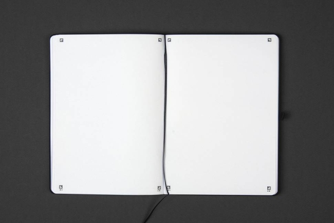 Блокнот OXFORD Signature A5 80л нелинов. фиксирующаяся резинка карман твердая обложка черный,