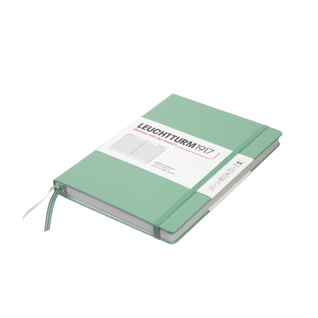 Блокнот Leuchtturm1917 Classic A5 (14.5x21см.) 80г/м2 - 251 стр. в линейку, твердая обложка, цвет: Шалфей
