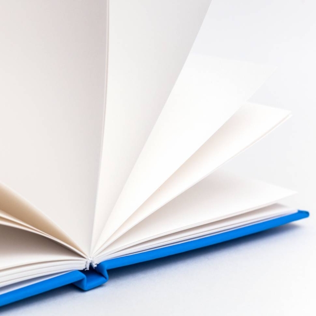 Скетчбук для маркеров и графики Bristol Touch Малевичъ голубой 14х14 см / 40 листов / 180 гм купить в магазине ArtCraft.Space Скетчбук для маркеров и графики Bristol Touch Малевичъ голубой 14х14 см / 40 листов / 180 гм купить в магазине ArtCraft.Space