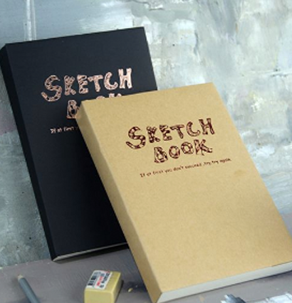 Купить скетчбук для рисования в интернет-магазине Kraft Sketch Book с белой плотной бумагой и крафтовой обложкой.