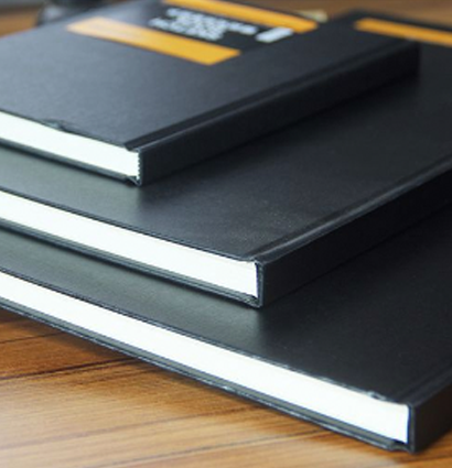 Купить скетчбук с твердой обложкой в интернет-магазине товаров для скетчинга ArtCraft.Space.