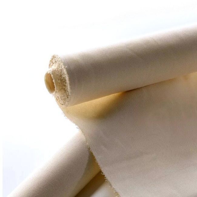 Холст в рулоне не грунтованный для живописи среднее зерно хлопок Малевичъ 1.6 х 3 м / 380 гм купить в художественном магазине ArtCraft.Space с доставкой по всему миру