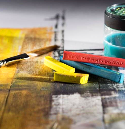 Акварельные блоки Derwent Inktense Blocks 72 цвета в фирменном кейсе купить в художественном магазине ArtCraft.Space с доставкой по РФ и СНГ