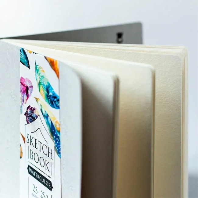 Скетчбук Малевичъ для акварели "Grey wood", Torchon, 250 г/м, 21х21, 25л Скетчбук Малевичъ для акварели "Grey wood", Torchon, 250 г/м, 21х21, 25л