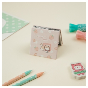 Зеркальце карманное складное MESHU "Peach meow"