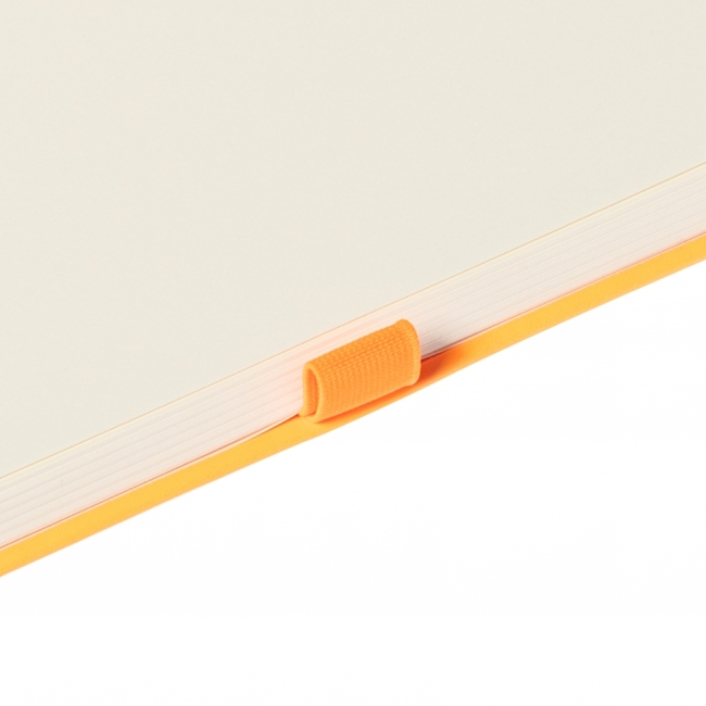 Блокнот для зарисовок Sketchmarker 140г/кв.м 20*20cм 80л твердая обложка Оранжевый Блокнот для зарисовок Sketchmarker 140г/кв.м 20*20cм 80л твердая обложка Оранжевый